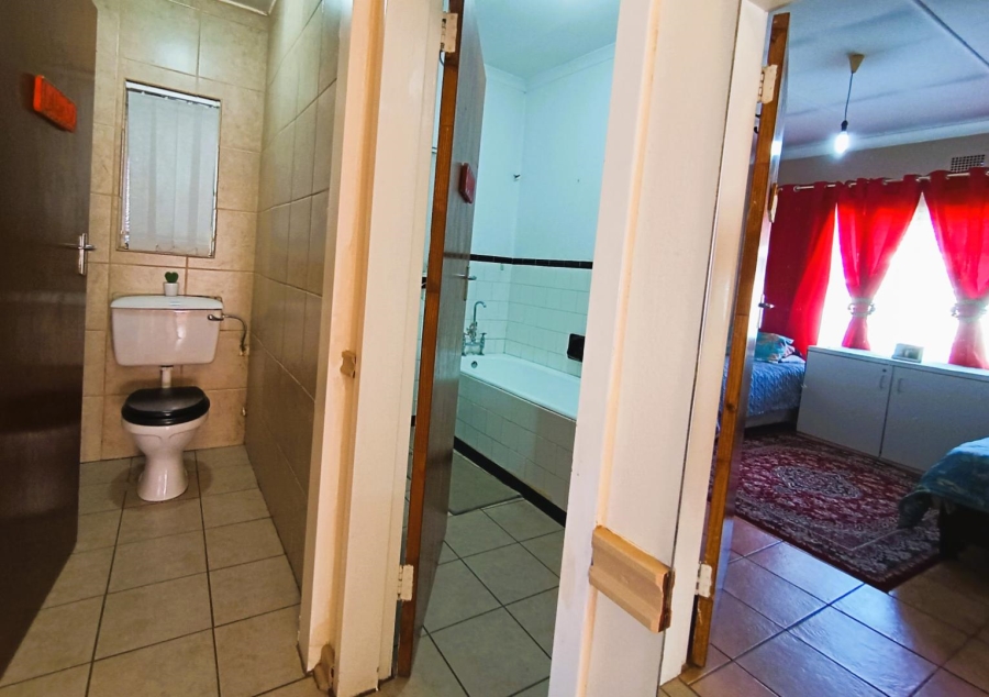 3 Bedroom Property for Sale in Uitsig Free State